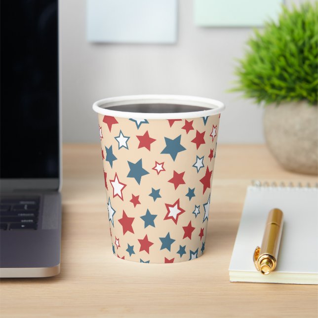 Vasos De Papel Red and Blue Stars, 4th of July, Beige Background (in situ)