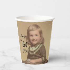 Vasos De Papel ¡Salud a 60 años! Guión negro fotográfico