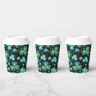 Vasos De Papel Suerte en la vida nocturna