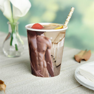 Vasos De Papel Torso de hombre musculoso sin camiseta de Slippery