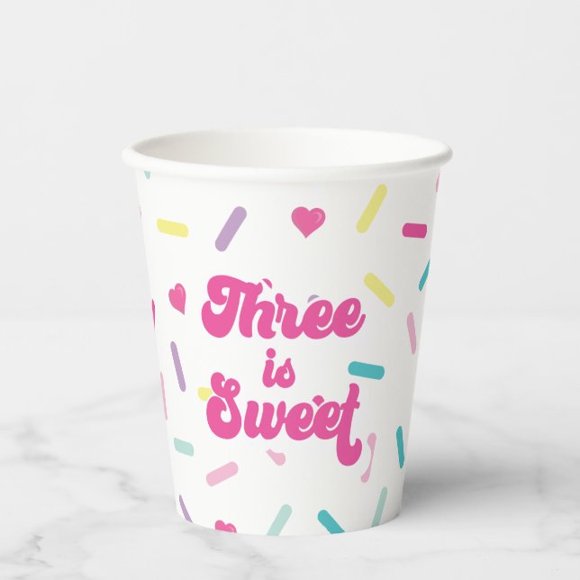 Vasos De Papel Tres son Dulces Sprinkles 3er cumpleaños (Anverso)