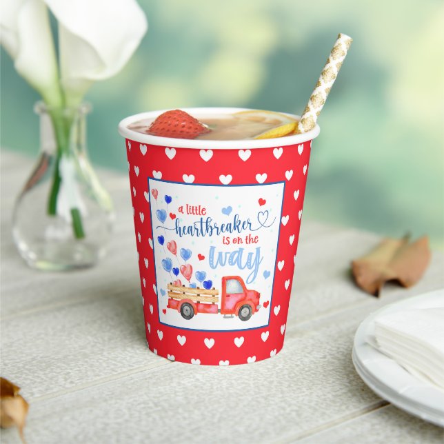 Vasos De Papel Un poco desgarrador de las tazas de papel de Baby  (in situ)