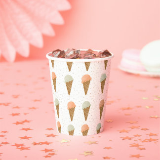 Vasos De Papel Una taza maravillosa de un cucharón