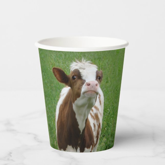 Vasos De Papel Vaca lechera en la granja (Anverso)