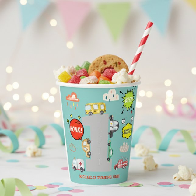 Vasos De Papel Vehículos de pitido de hongos de primer cumpleaños (Subido por el creador)