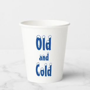 Vasos De Papel Viejo y frío