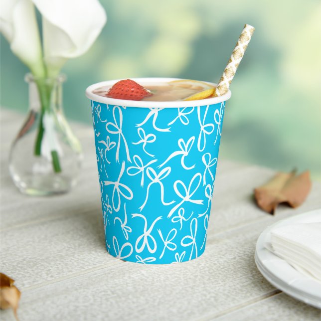 Vasos De Papel Whimsical Cute Blue Bows Pattern Baby Shower (in situ)