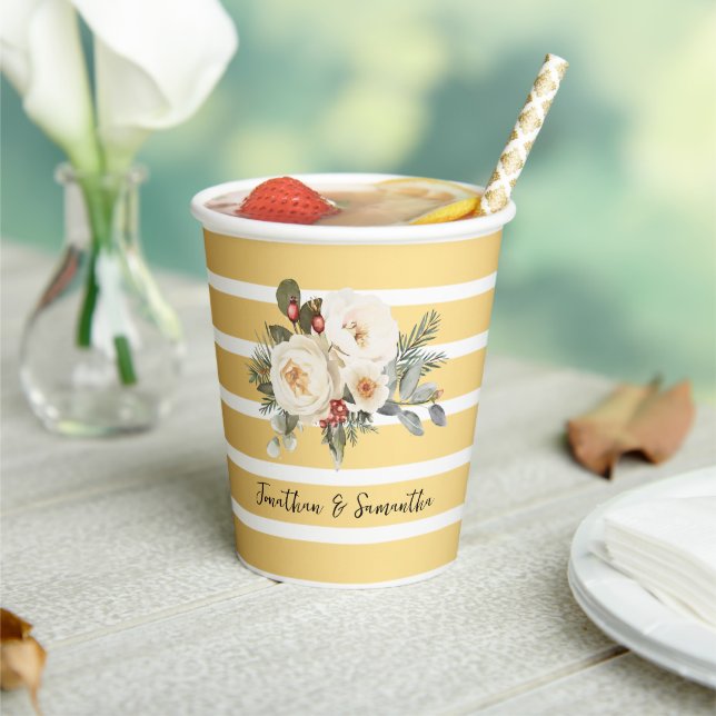 Vasos De Papel White Winter Flowers Wedding Paper Cups (in situ)