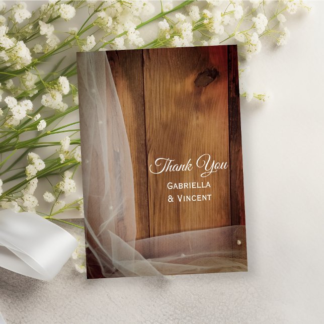 Veil y Barn Wood Country Wedding Nota (Subido por el creador)