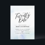 Veintiuno Acuarela Azul Invitación de Cumpleaños 2<br><div class="desc">Celebra tu día especial con esta sencilla y minimalista invitación de cumpleaños 21. Este diseño presenta una elegante letra script "Veintiuno" con un suave fondo de textura de pincel de acuarela azul y menta. Más invitaciones de cumpleaños para adultos y suministros para fiestas están disponibles en mi tienda BaraBomDesign.</div>