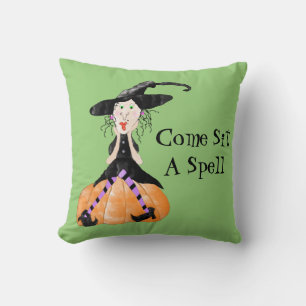 Venido siente una almohada de Halloween de la
