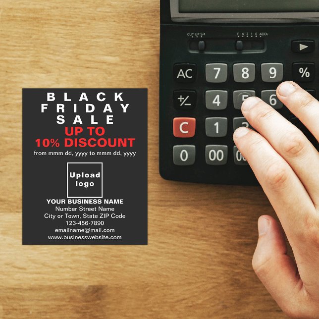 Venta de Business Black Friday en Black Flyer (Black Friday Sale flyer on store desk)