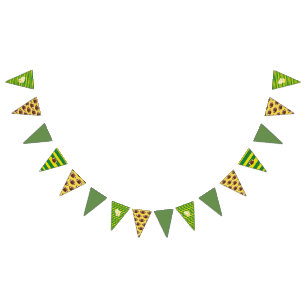 Verde de Wisconsin Cheesehead y banderas de la