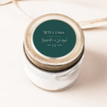 Verde oscuro | Boda Bienvenida Pegatina de Ronda C<br><div class="desc">Este verde oscuro | El pegatina redondo clásico de bienvenida boda es perfecto para su boda minimalista neutro y clásico de color verde oscuro. El diseño presenta una fuente contemporánea mínima básica y una delicada caligrafía de escritura formal de moda. Seguramente completará su boda de otoño, verano, primavera o otoño....</div>