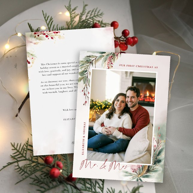 Verdor de invierno Verde Rojo Primera Navidad Sr.  (first christmas mr mrs romantic holiday christmas photo card watercolor winter greenery botanical)