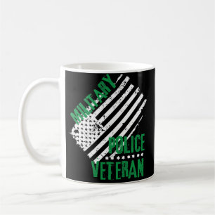 Veteranos orgullosos de la taza de café del