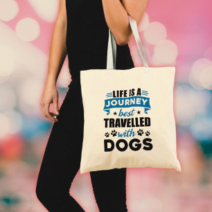 Viaje con la bolsa de la mano del perro