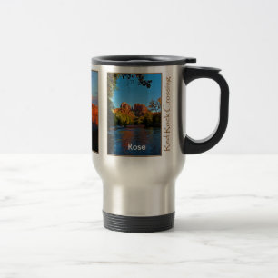Viaje Subió en la taza roja de la travesía de la roca
