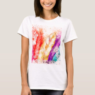 Vibrante camiseta blanca con colores vivos
