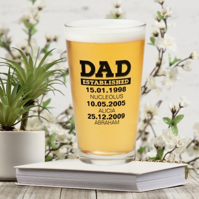 Vidrio de cerveza para papá con nombres de niños (Subido por el creador)