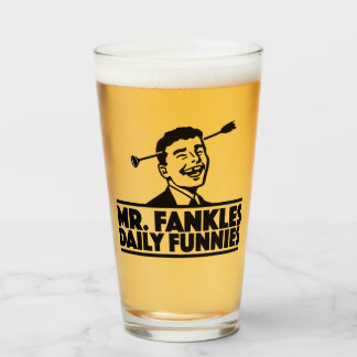 Vidrio de la bebida de Cornelio