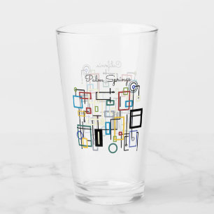 Vidrio moderno de medio siglo y manantiales de pal