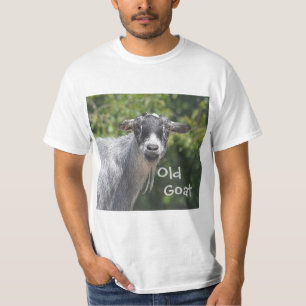 Vieja camiseta de cabra