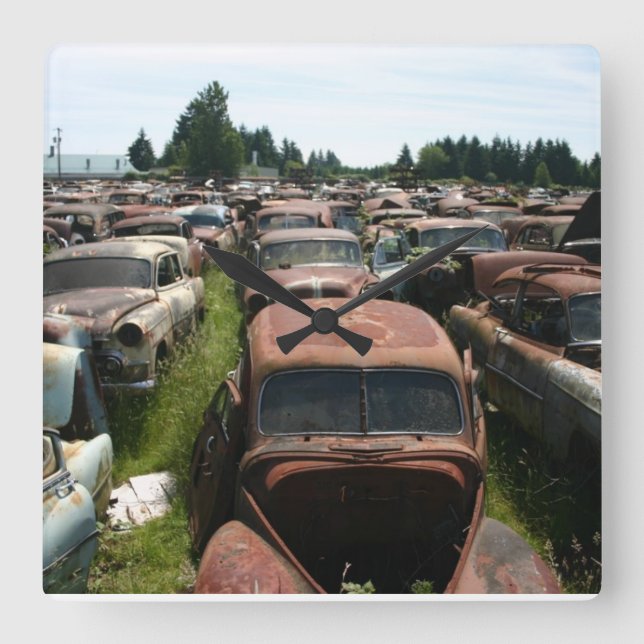 Vieja escena del Junkyard del reloj del garaje del (Anverso)