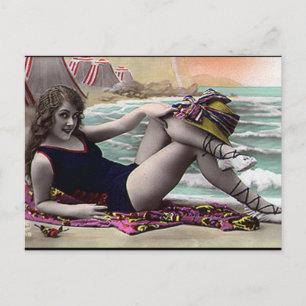 Vieja postal - Chica por el mar