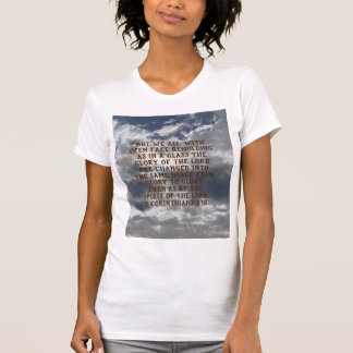 Viendo la camiseta de la gloria