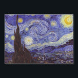 Vincent Van Gogh Starry Night Vintage Bella Artes<br><div class="desc">Vincent van Gogh Starry Night Bella Artes Painting Starry Night es un cuadro del artista holandés post-impresionista Vincent van Gogh. El cielo azul nocturno está lleno de nubes, estrellas y una luna creciente brillante. La noche estrellada es la única noche de la serie de vistas desde la ventana de su...</div>
