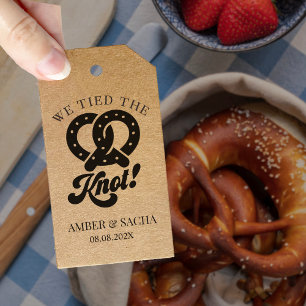 Vinculamos La Etiqueta De Boda De Knot Pretzel