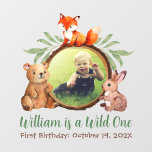 Vinilos De Pared Woodland Wild One First Birthday Photo and Animals<br><div class="desc">Para una fiesta de primer cumpleaños con tema de animales salvajes uno / safari. Alrededor de una foto infantil en un marco de madera marrón redonda, hay un grupo de lindos animales de bosque pintados con acuarela: un oso marrón a la izquierda, un zorro rojo arriba y un conejo a...</div>
