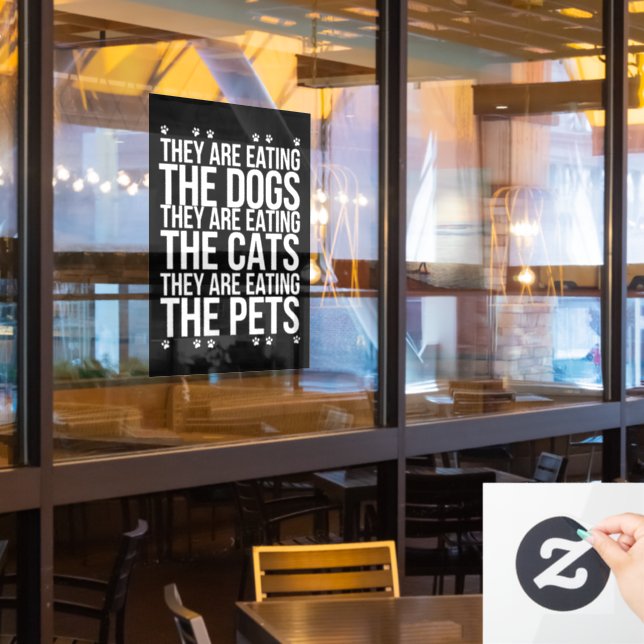 Vinilos Para Cristales Están Comiendo Los Perros Los Gatos Y Los Mascotas (ventana del restaurante)