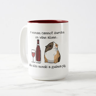 Vino y taza del tono del conejillo de Indias dos