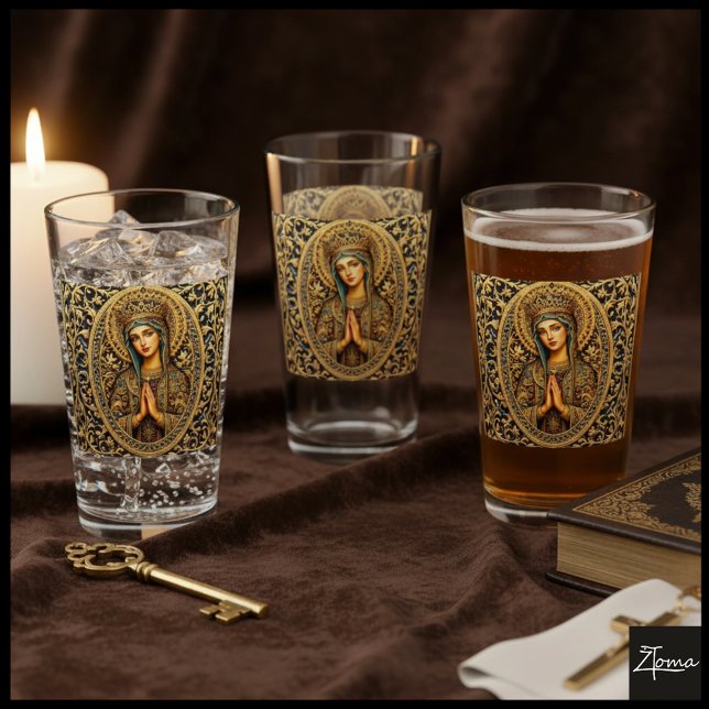 Virgen María Reverencia Dorada (Subido por el creador)