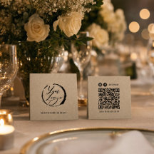 Tarjeta de marca de papel artesanal con código QR