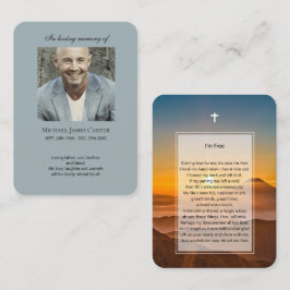 Visita Memorial de la foto: rezo libre con tarjeta de cru