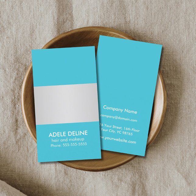 Visita Plantilla de la tarjeta de presentación rayada gri (Subido por el creador)