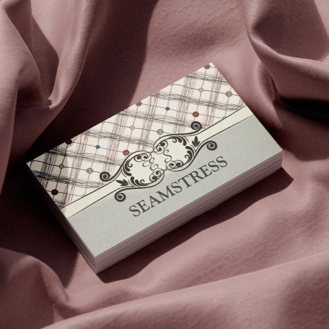 Visita Tarjeta de botón decorada en el estudio de costura (Perfect for business)