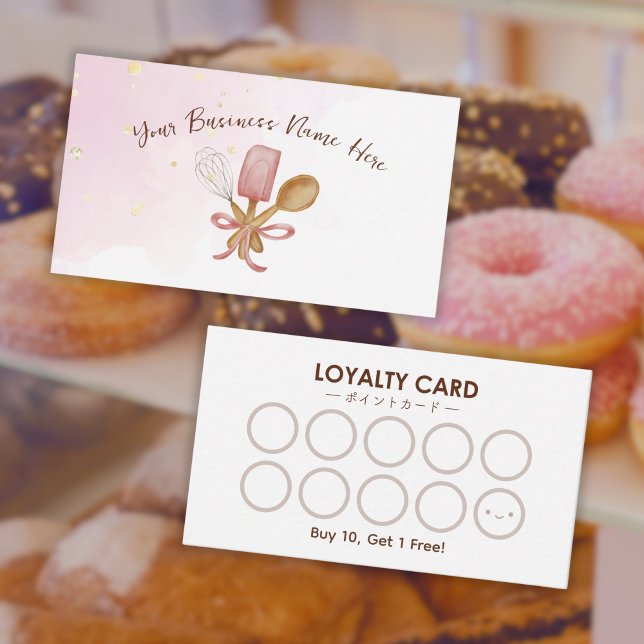 Visita Tarjeta de fidelidad rosa Utensil Cute Pink Chef p (A loyalty card for pastry chefs and bakeries, with cute pink baking utensil design)