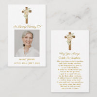 Tarjeta de oración fúnebre con cruz de rosa blanca