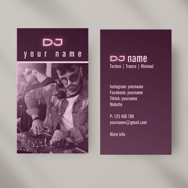 Visita Tarjeta de presentación de tecnología rosa para DJ (Subido por el creador)