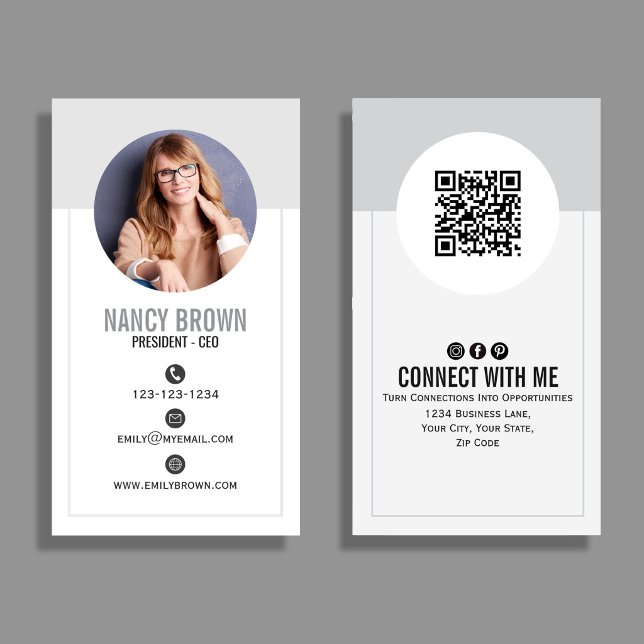 Visita Tarjeta de presentación vertical de código QR de f (Modern vertical business card featuring a clean photo layout with bold name typography. )
