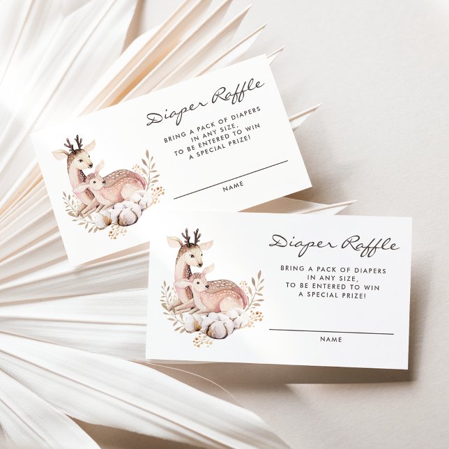 Visita Tarjeta Raffle de pañales de Woodland para mami y  (Woodland theme diaper raffle card featuring watercolor mommy and baby deer and boho wreath.)