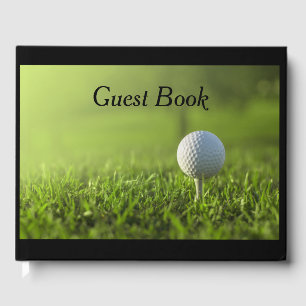 Visitas Libro de Golf Guest con bola de golf en tee on gre