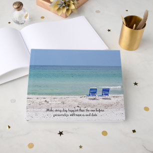 Visitas Sillas en el libro de huéspedes de playa