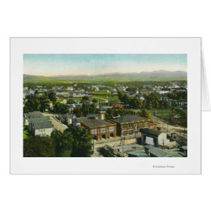 Vista aérea de la ciudad, la estación de bomberos