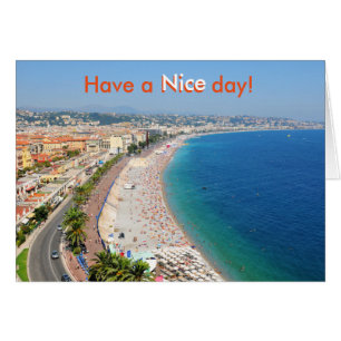Vista aérea de la playa en Niza, Francia