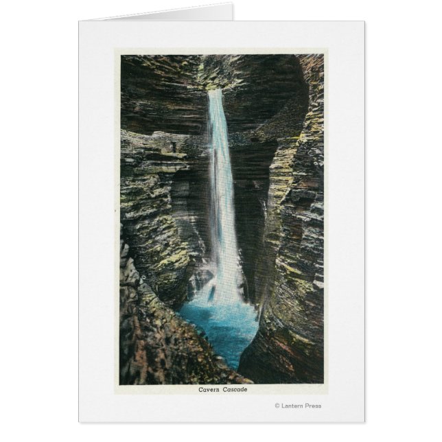 Vista de la cascada de Cavern (Frente)